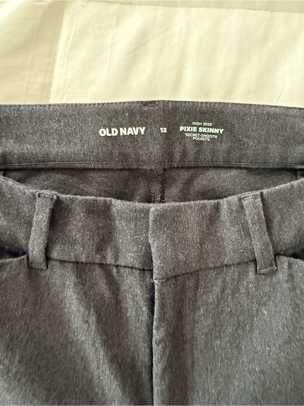 Old Navy pixie ankle pants - Picture 6 of 7